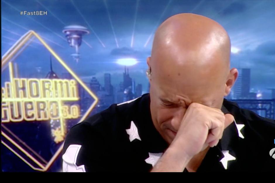 Vin se emocion&oacute; al recordar que el nombre de su hija es en honor al fallecido Paul. (Foto: Video)