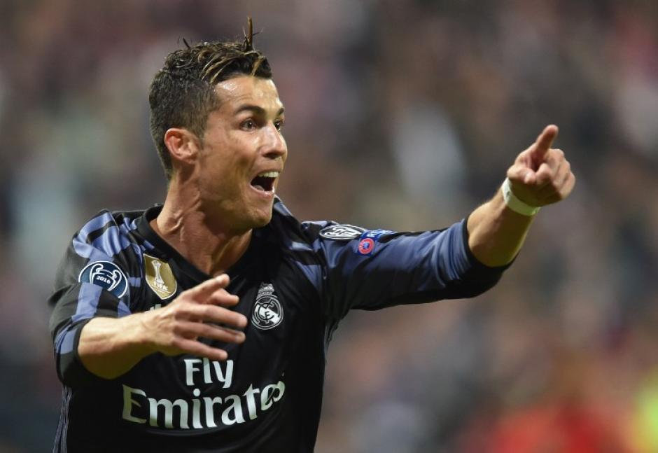 Con sus dos goles, Cristiano Ronaldo llega a la marca de 100 en la competici&oacute;n europea. (Foto: AFP)