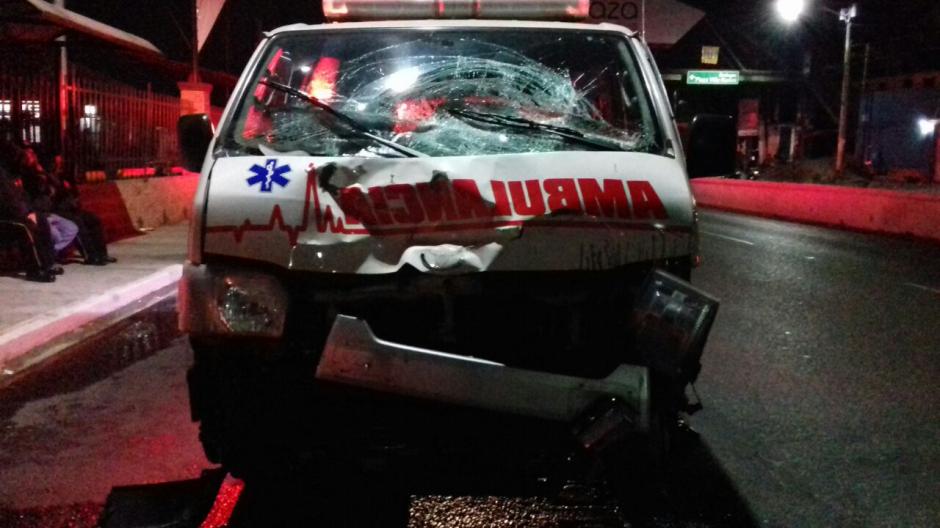 Un motorista muri&oacute; durante un percance vial ocurrido con una ambulancia de los Bomberos Voluntarios. (Foto: Bomberos Voluntarios)