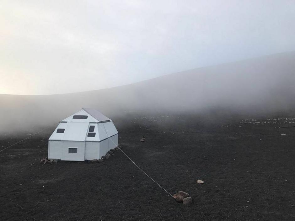 El albergue fue construido en marzo y sufri&oacute; da&ntilde;os durante la Semana Santa. (Foto: B&aacute;rbara Padilla/Facebook)