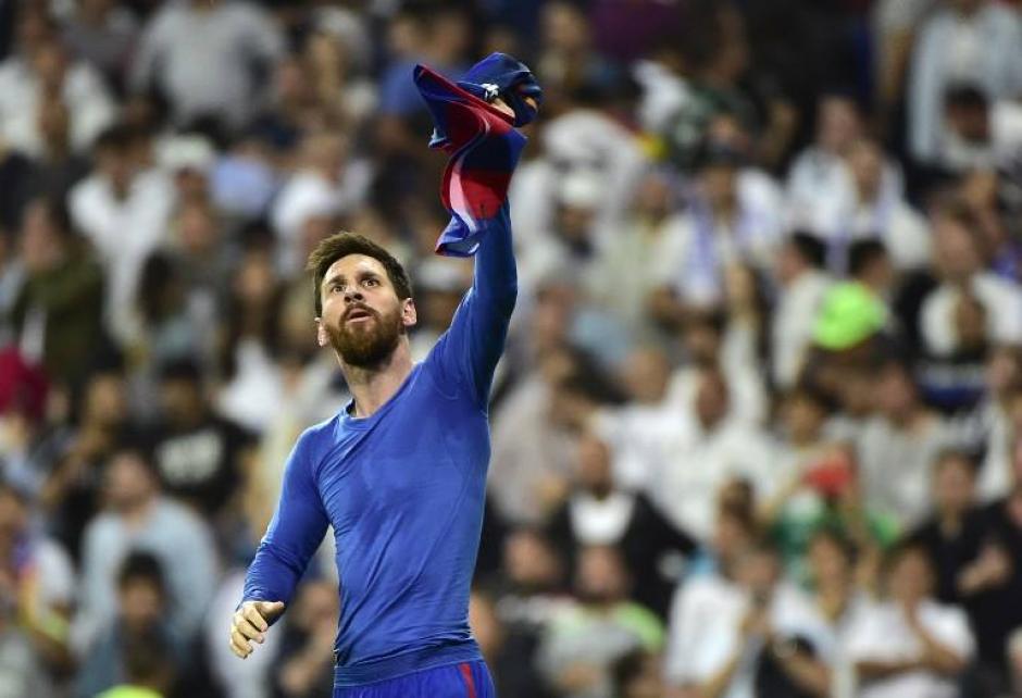 Lionel Messi fue el líder del Barcelona para vencer al Real Madrid como visitante. (Foto: AFP)
