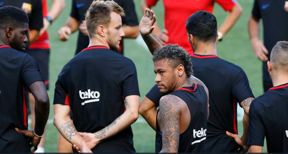 Neymar se va del FC Barcelona y el PSG lo recibe con un primer regalo. (Foto: FOXSports)