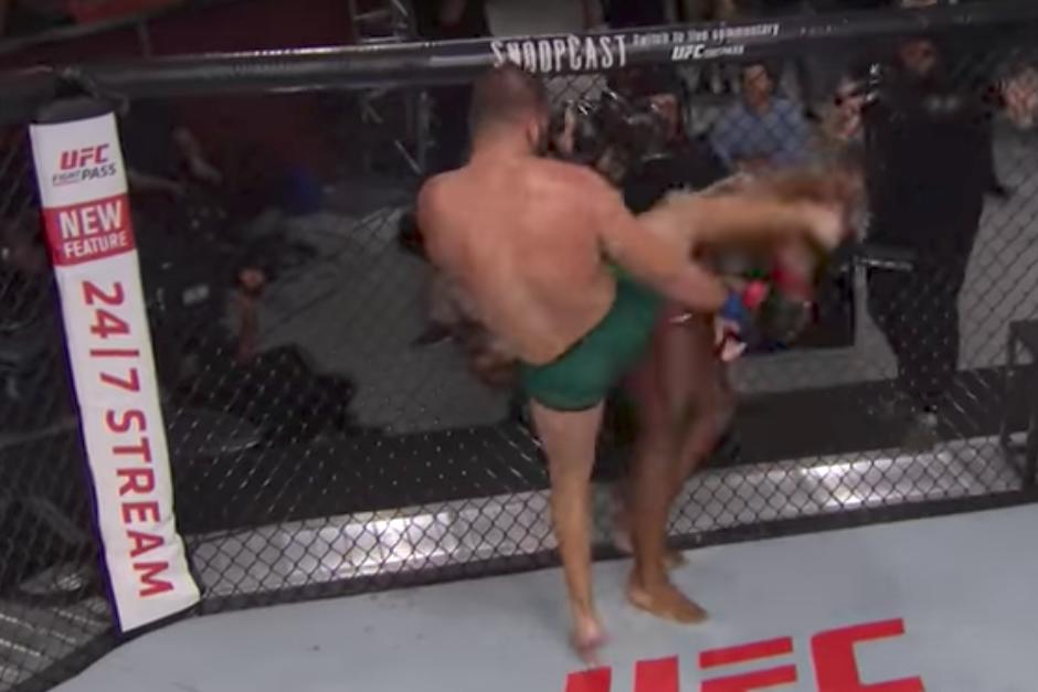 El estadounidense Julian Marquez consigui&oacute; ser parte de la UFC luego de la pelea contra Phil Hawes. (Imagen: captura de pantalla)