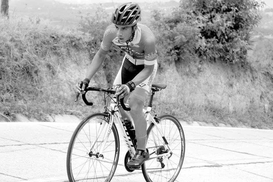 Wilber Castañeda, joven ciclista guatemalteco fallecido en carretera. (Foto: Federación de Ciclismo de Guatemala)