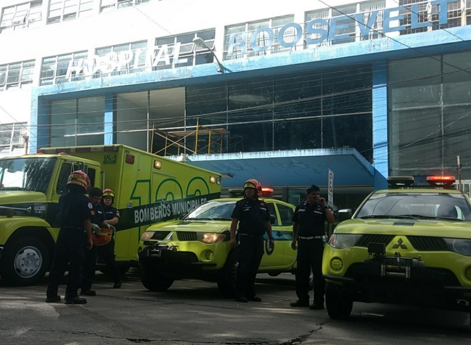 Los param&eacute;dicos reportan al menos dos muertos. (Foto: Bomberos Municipales)&nbsp;