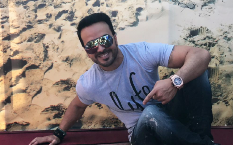 Luis Fonsi sorprende a sus seguidores con el look al inicio de su carrera musical. (Foto: Instagram)