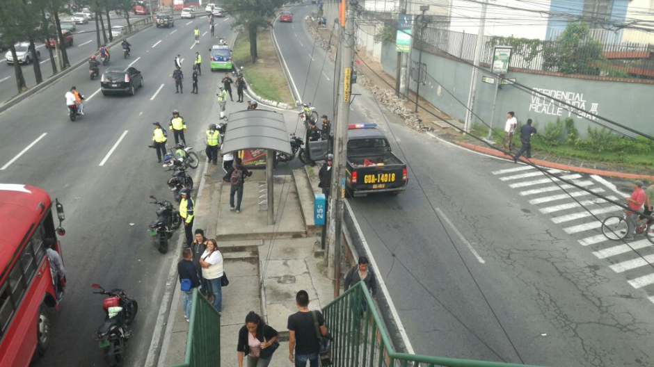 Los atacantes huyeron en motocicleta. (Foto: Twitter/RadioPunto)