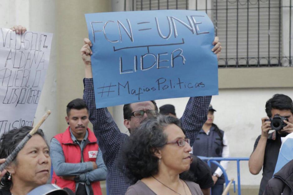 MP y CICIG han solicitado antejuicio contra los ex secretarios generales de los tres partidos políticos más votados en las elecciones de 2015, por financiamiento electoral ilícito. (Foto: Alejandro Balán/Soy502)