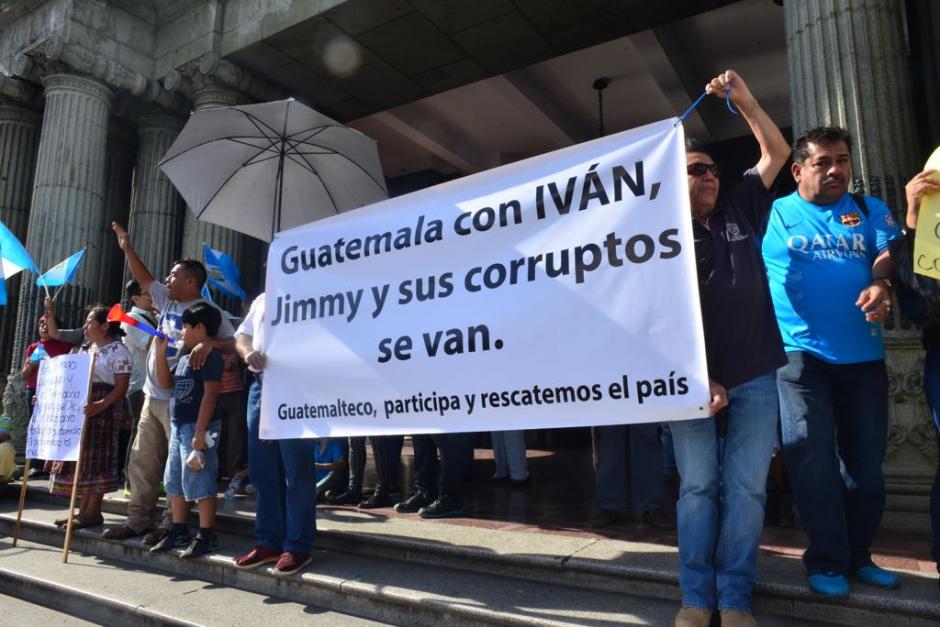 Los guatemaltecos tambi&eacute;n se pronunciaron en las redes sociales. (Foto: Wilder L&oacute;pez/Soy502)
