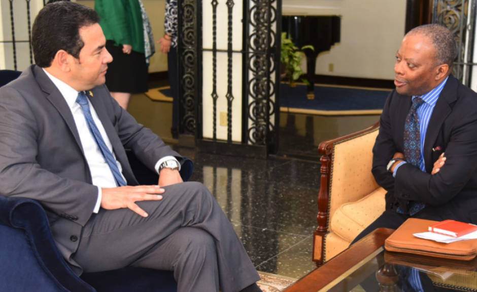 Foto de archivo de una anterior reunión que ambos mantuvieron en la residencia oficial del diplomático. (Foto: Gobierno)