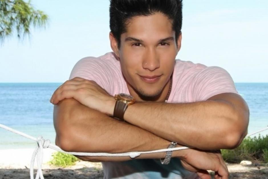 Chyno se llev&oacute; una gran sorpresa cuando una joven con S&iacute;ndrome de Down le dio un beso en la boca. (Foto: Archivo)