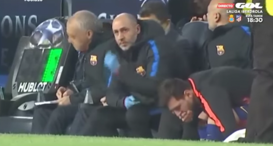 Messi, antes de salir al terreno de juego, volvió a tomar su famosa pastilla. (Foto: captura de pantalla)&nbsp;