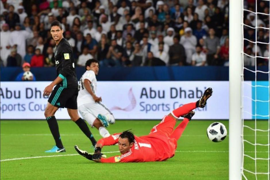 El Real Madrid no ha podido resolver la defensa del Al Jazira y a cambio se ha ido con la derrota en el primer tiempo. (Foto: AFP)