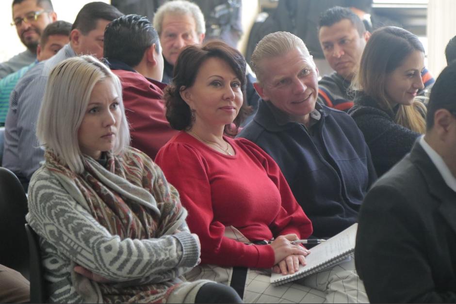 El amparo fue interpuesto por Igor Bitkov y se adhirieron su esposa, Irina Bitkova, y su hija, Anastasia. (Foto: Alejandro Balán/Soy502)