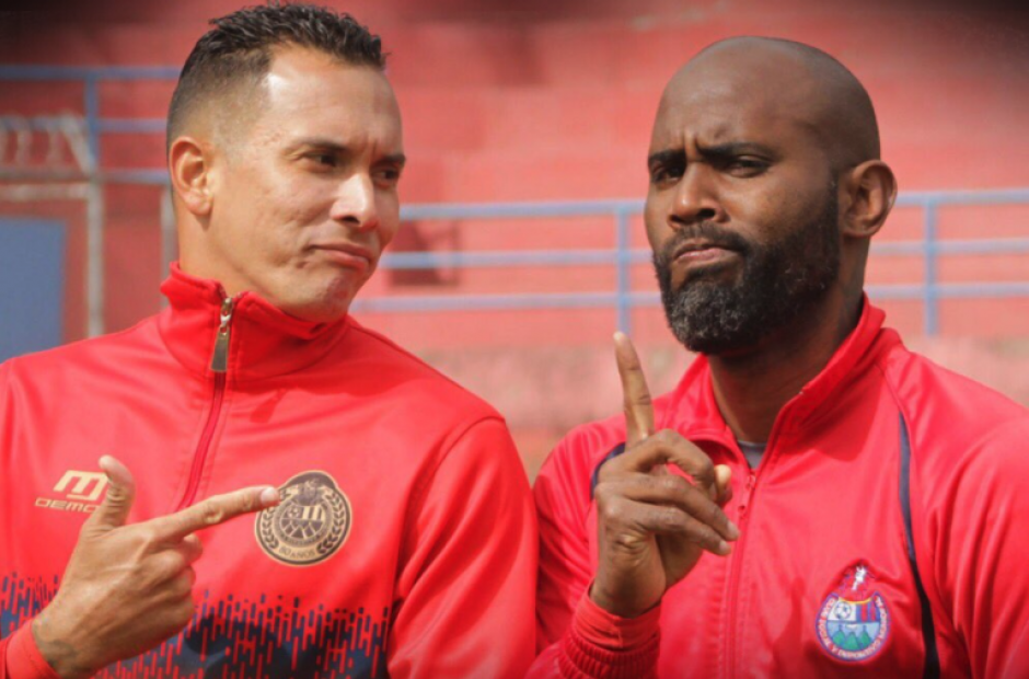 Municipal recibirá premio de la FIFA por sus mundialistas Felipe Baloy y Blas Pérez. (Foto: Soy502)