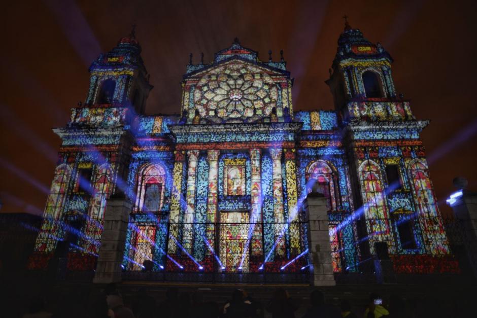 As&iacute; luci&oacute; la Catedral Metropolitana con las im&aacute;genes 3D. (Fotos: Wilder L&oacute;pez/Soy502)
