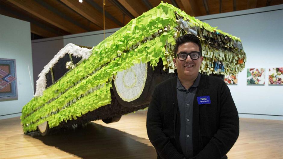 Justin Favela es un artista visual de origen guatemalteco que est&aacute; ganando fama mundial. (Foto: voolao)