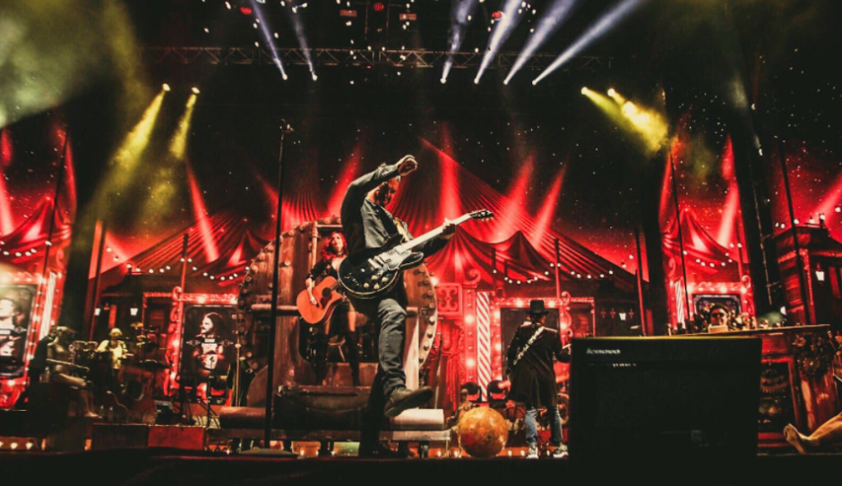 El artista guatemalteco utiliz&oacute; su inspiraci&oacute;n para enviar un mensaje navide&ntilde;o. (Foto: Twitter Ricardo Arjona)