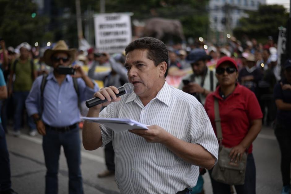 Los maestros que laboran para el sector público y los empleados administrativos del Ministerio de Educación recibirán el llamado "Bono Único". (Foto: Archivo/Soy502)