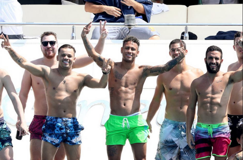 EL PSG usa GPS para controlar a Neymar y a el resto de su plantilla. (Foto: AFP)