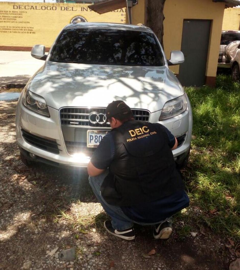 Los veh&iacute;culos fueron consignados por las autoridades para las diligencias correspondientes. (Foto: PNC)