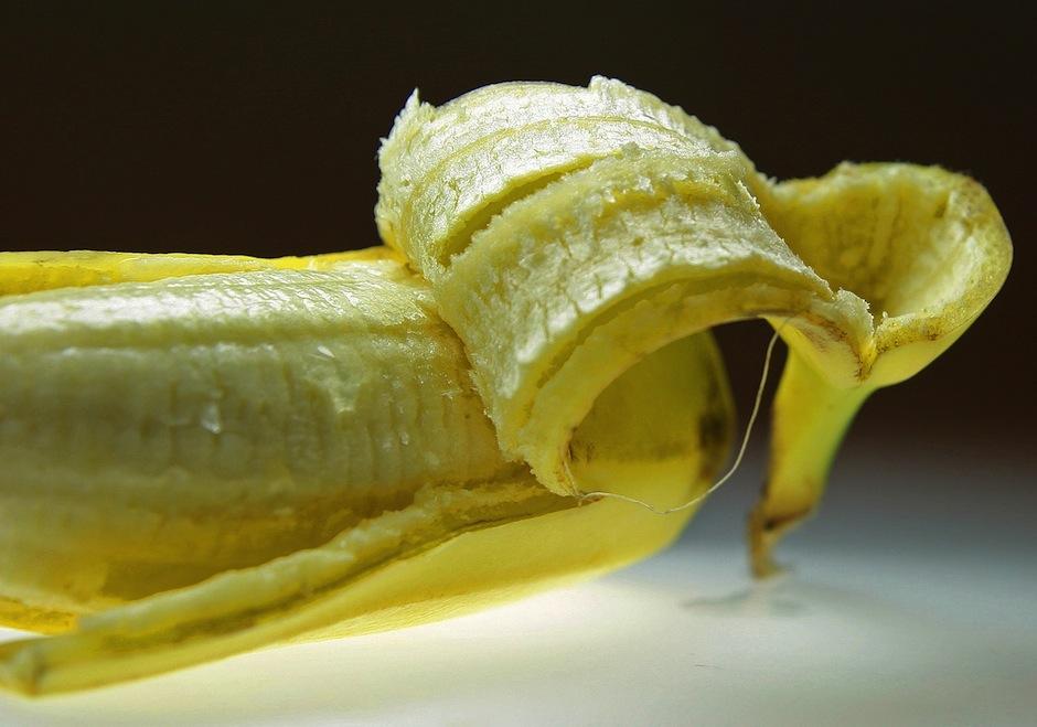 Conoce para qu&eacute; sirve la tira blanca de la c&aacute;scara de banano. (Foto: Artesanadas)