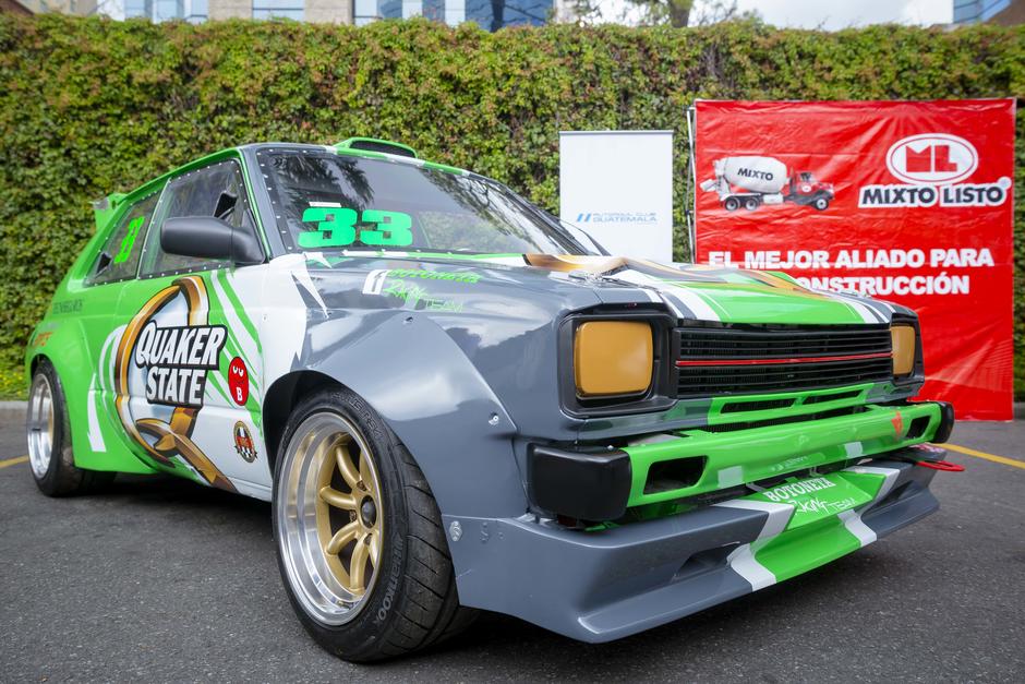 El veh&iacute;culo de V&iacute;ctor Aqueche, de la categor&iacute;a Vintage, fue exhibido a medios de comunicaci&oacute;n. (Foto: George Rojas/Soy502)