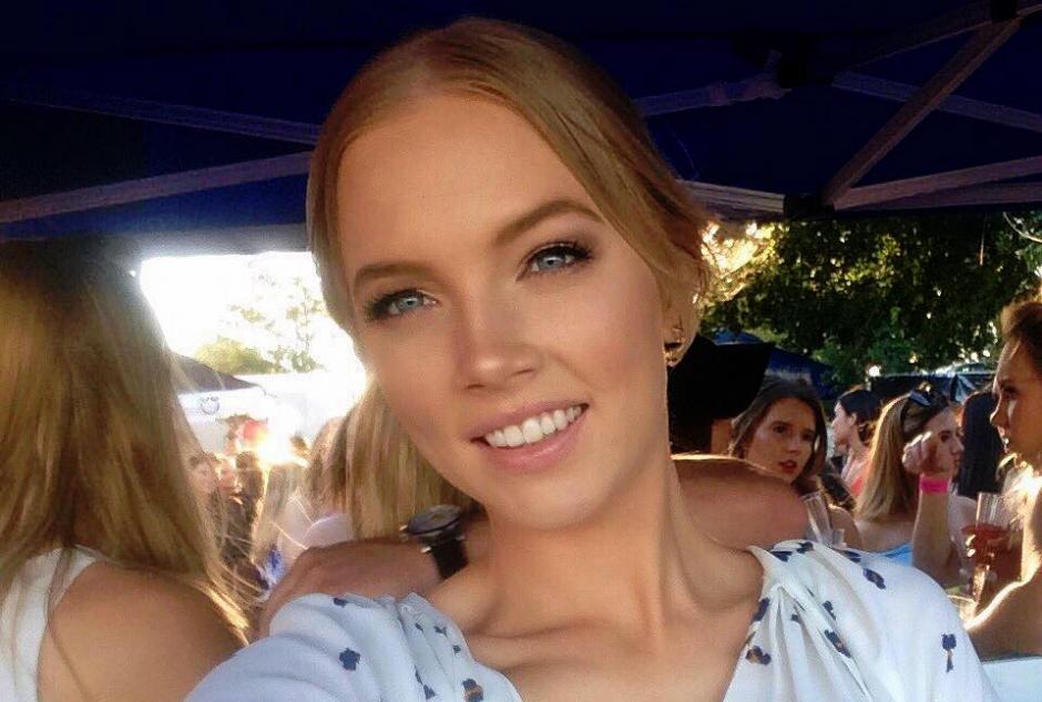 La joven tiene 21 a&ntilde;os, es australiana y vive en el Reino Unido. (Foto: Facebook/Sara Zelenak)