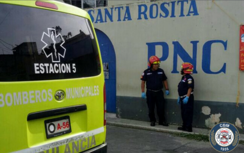 El agente muerto fue identificado como Ariel Estuardo Yanez Najarro, de 20 años. (Foto: Bomberos Municipales)