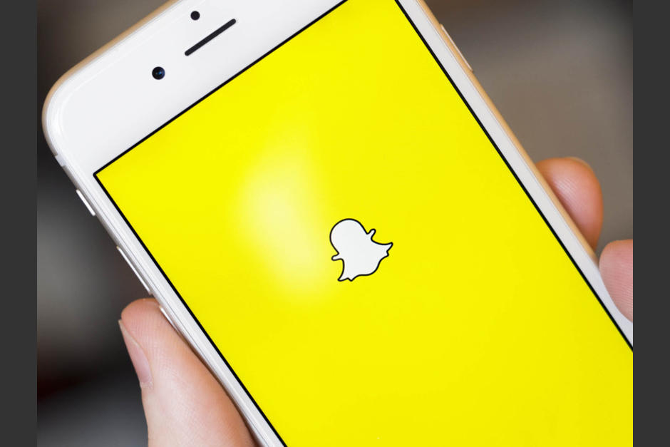 El nuevo sistema iOS 11 de Apple ofrece grabar cualquier imagen o video sin que el otro usuario reciba ninguna notificaci&oacute;n. (Foto: prnewsonline.com)