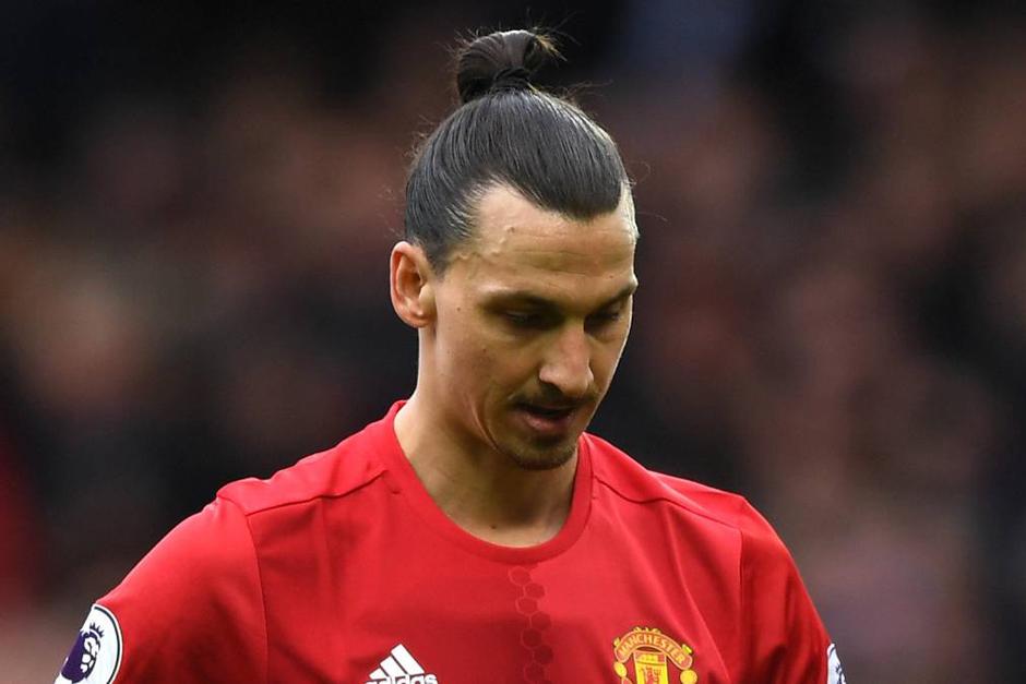 Zlatan Ibrahimovic no tiene equipo para la próxima temporada y todo parece cuesta arriba para el goleador sueco. (Foto: agencias)