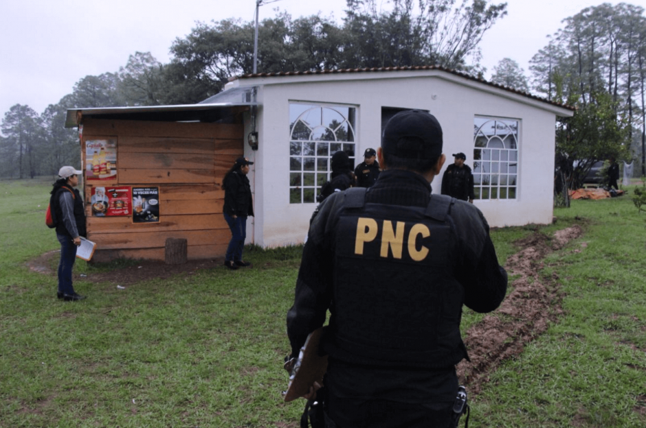 La PNC y el MP realizan operativos en cinco departamentos. (Foto: PNC)&nbsp;