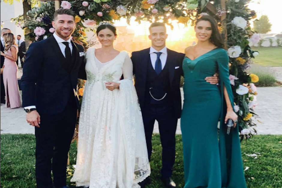 Lucas V&aacute;zquez comparti&oacute; el especial momento con su capit&aacute;n, el tambi&eacute;n espa&ntilde;ol Sergio Ramos. (Foto: Instagram/@sr4oficial)&nbsp;