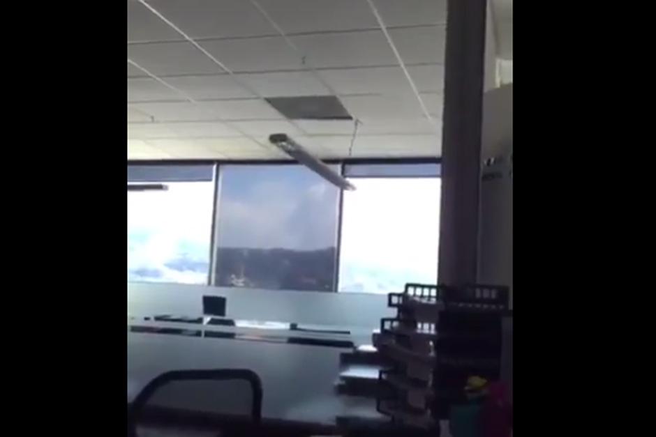 Un fuerte sismo sacudi&oacute; el pa&iacute;s este jueves y cientos de guatemaltecos compartieron su experiencia por redes sociales. (Foto: Twitter)