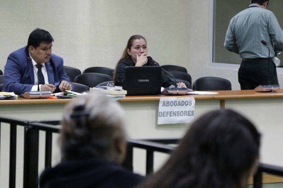 Ofelia P&eacute;rez Campo era la encargada de cuidar a las ni&ntilde;as en el Hogar Virgen de la Asunci&oacute;n. El d&iacute;a previo a la tragedia estaba de descanso y cuando lleg&oacute; la situaci&oacute;n ya estaba bajo control. Seg&uacute;n ella, pas&oacute; la noche en el lugar y los gritos la despertaron. (Foto: Jes&uacute;s Alfonso/Soy502)