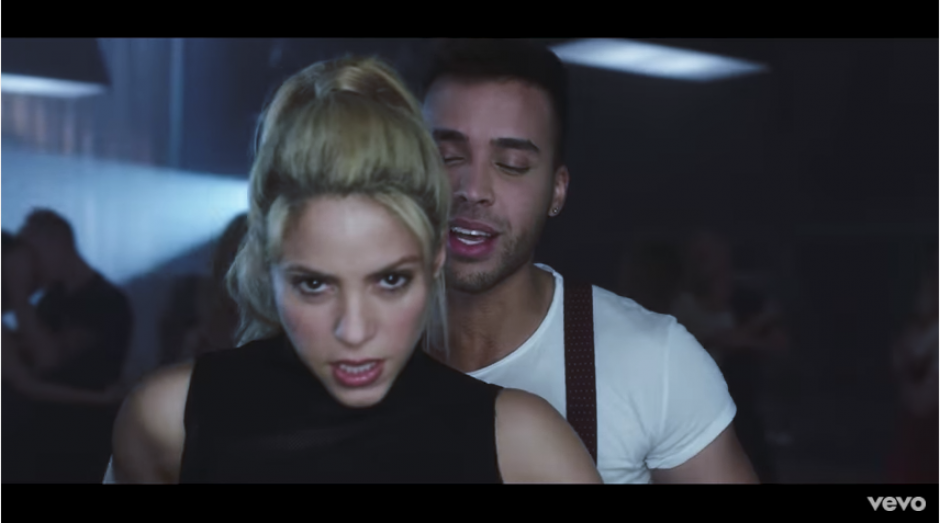 Shakira y Prince Royce prometen arrasar con su nuevo video. (Captura YouTube)
