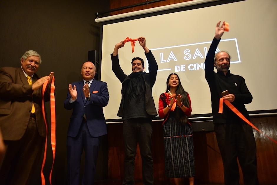 La casa de producci&oacute;n, el Centro Cultural Miguel &Aacute;ngel Asturias y el Ministerio de Cultura y Deportes inauguran La Sala de Cine. (Foto: Jes&uacute;s Alfonso/Soy502)&nbsp;