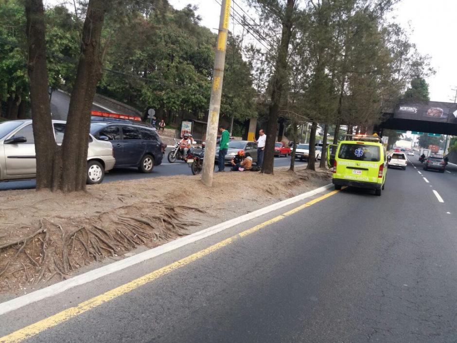 Un accidente genera complicaciones en la movilidad vehicular. (Foto: Amilcar Montejo/PMT) 