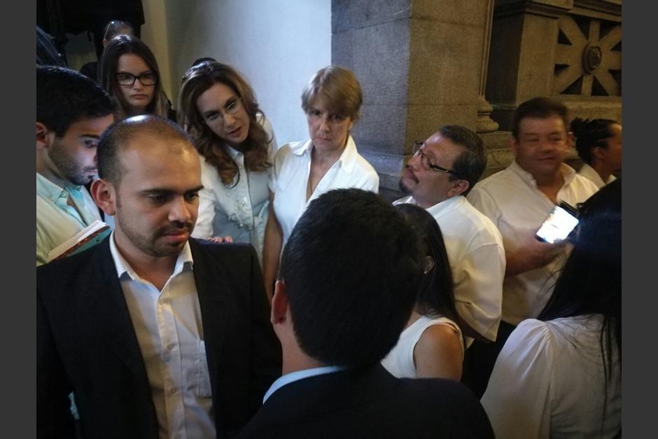 Los opositores llegaron en mayor número al Congreso. (Foto: Wilder López/Soy502)