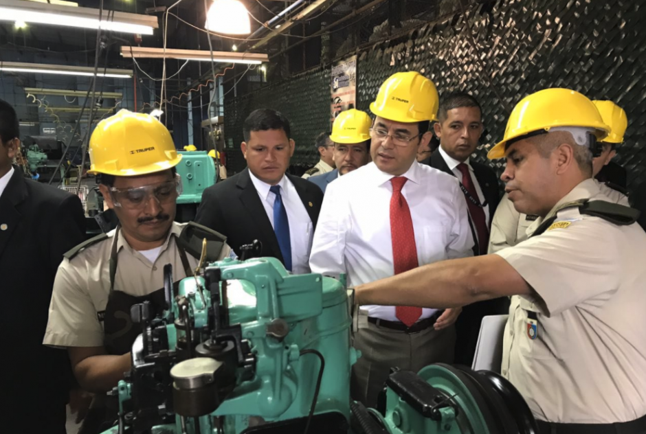 El Presidente ampli&oacute; las funciones de la Industria Militar recientemente. (Foto: Gobierno)