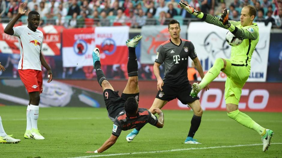 Arjen Robben marc&oacute; un golazo en el tiempo de reposici&oacute;n para vencer al Leipzig como visitante. (Foto: T-Online)