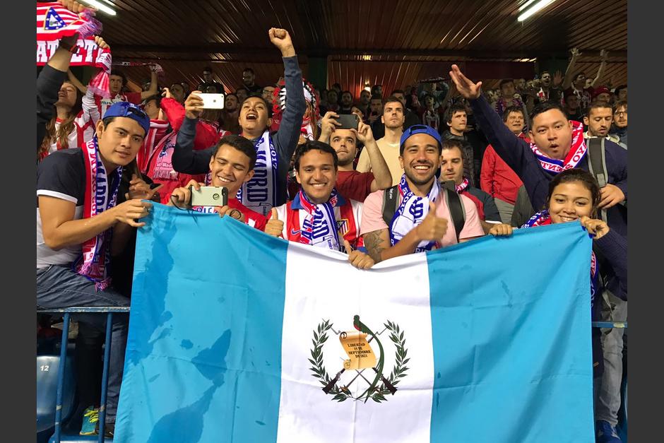Los ganadores vivieron la semifinal de la Champions en las gradas del estadio Vicente Calderón. (Foto: cortesía Pepsi)