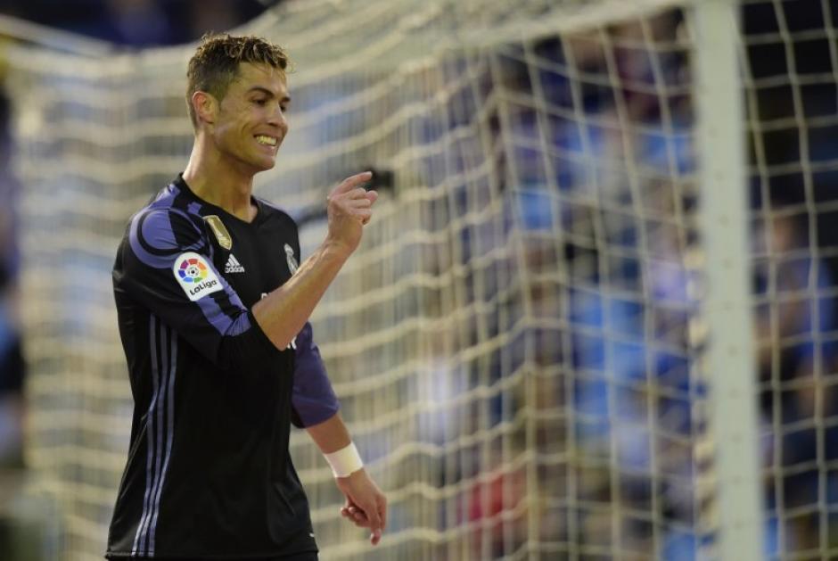 Cristiano Ronaldo lamenta haber fallado el gol frente al Celta. (Foto: AFP)