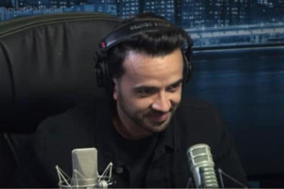 Luis Fonsi hace una parodia de su propia canción, Despacito. (Foto: YouTube)