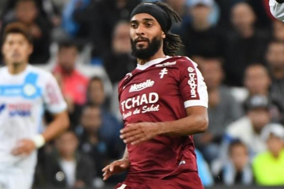 Benoit Assou-Ekotto particip&oacute; con la selecci&oacute;n de Camer&uacute;n en los mundiales de 2010 y 2014. (Foto: L'Equipe)