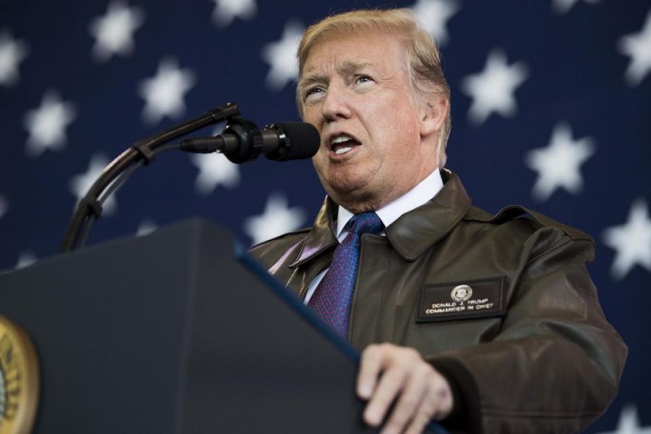 Este es el mensaje que envi&oacute; Trump a las v&iacute;ctimas de Texas. (Foto: AFP)