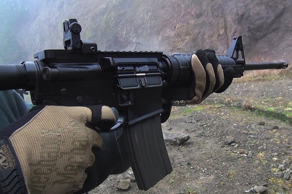 El tirador que asesin&oacute; a 26 personas en una iglesia de Texas presumi&oacute; por redes sociales su letal arma. (Imagen con fines ilustrativos. Foto: ytimg.com)