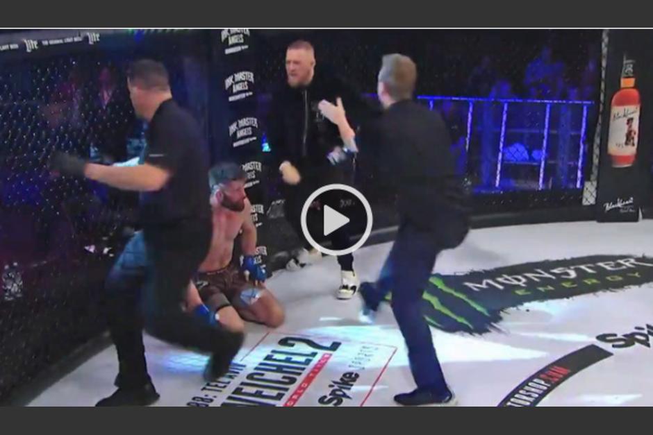 Conor McGregor agrede a un &aacute;rbitro en pelea de un amigo. (Foto: Captura de video)