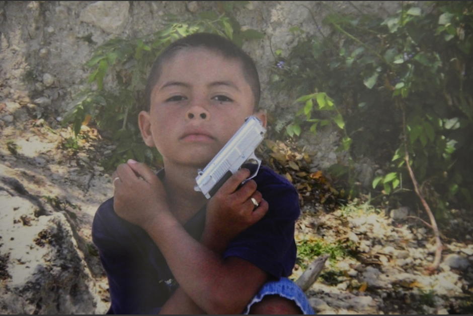 La violencia rodea a los niños en Guatemala. (Foto: Cortesía Fotokids, reproducida por Selene Mejía/Soy502)