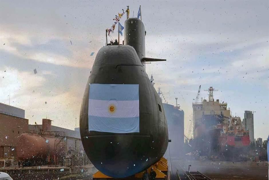 El sumergible ARA San Juan zarp&oacute; de un puerto argentino el pasado 11 de noviembre. (Foto: La Naci&oacute;n)